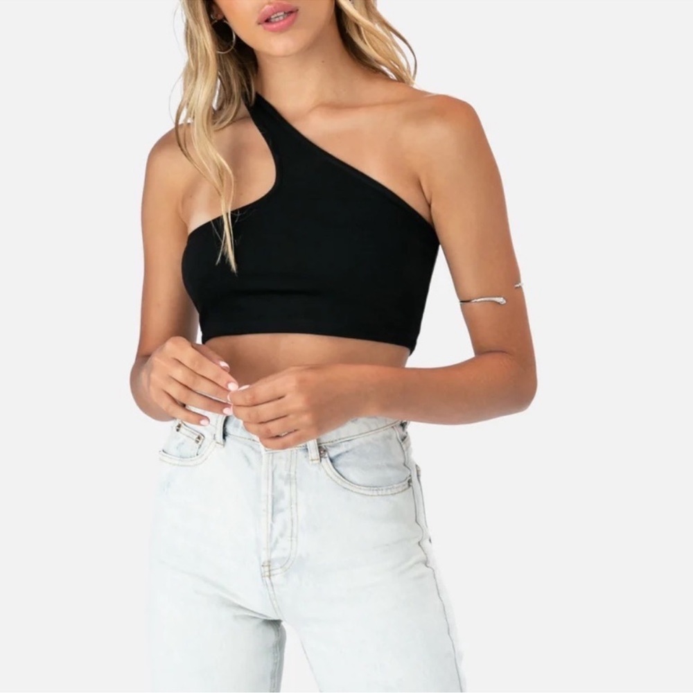 Adika black cropped top size medium